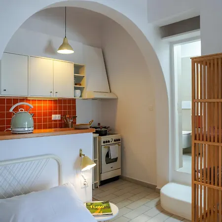 Апартаменты Arodou And Mykonos Town