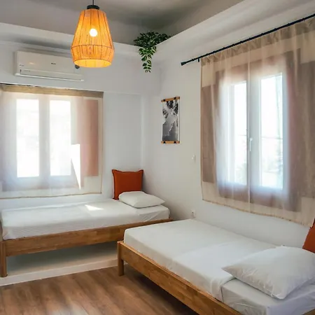 Apartment Arodou And *